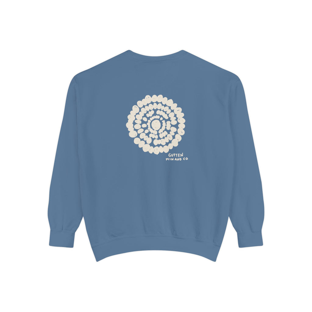 Cozy Unisex Garment-Dyed Sweatshirt with Spiraled Design - Perfect for Relaxation and Everyday Style (10478049329311)