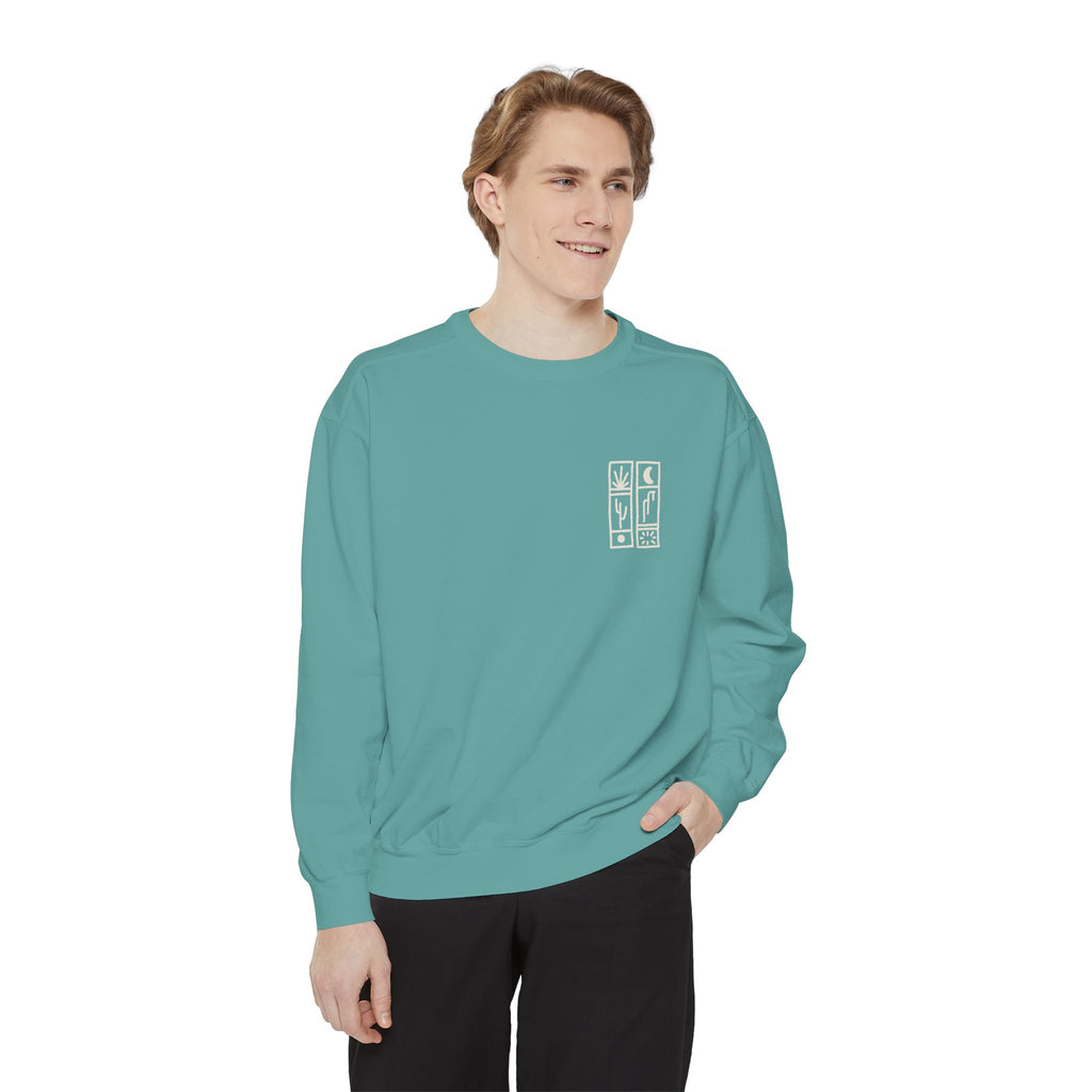 Cozy Unisex Garment-Dyed Sweatshirt with Spiraled Design - Perfect for Relaxation and Everyday Style (10478049329311)